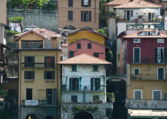 Costa Del Fuoco - Happy *