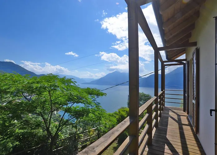 Апартаменты Costa Del Fuoco - Happy