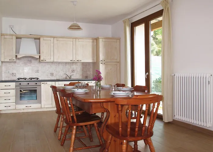 Апартаменты Costa Del Fuoco - Happy *